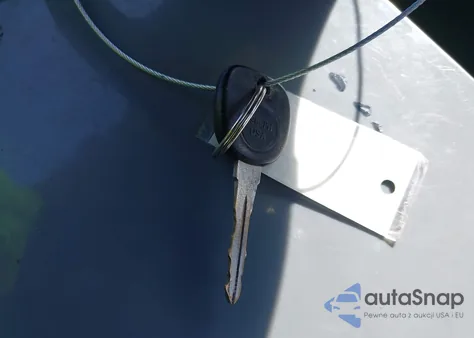 2005 Chevrolet Silverado 1500 Work Truck из США, поврежденный, VIN 1GCEC14X75Z328352